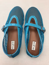 Load image into Gallery viewer, Alaïa - Exclusive Mesh Ballerinas - Turqoiuse