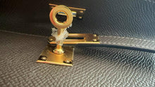 Load image into Gallery viewer, Hermes - Kelly 25 Écorce Epsom Leather Gold Hardware (Trun lock plastic is coming off)
