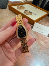 Load image into Gallery viewer, Bulgari - Serpenti Seduttori Watch in Rose Gold with Black Dial. Quartz Movement with 0.38 Carat Diamonds
