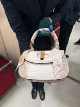 Load image into Gallery viewer, Gucci - Exclusive Limited Edition Gucci Bamboo 1947 Medium Hangbag - Alligator Leather - White
