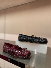 Load image into Gallery viewer, Gucci - Gucci Horsebit Studded Leather Ballet Flats - Rosso Ancora

