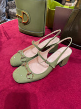 Load image into Gallery viewer, Gucci - Pumps with Horsebit Detail - Dark Green Patent Leather
