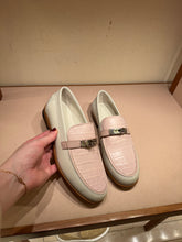 Load image into Gallery viewer, Hermes -  Exclusive Destiny Mocassins with Crocodile Details - Blanc De Paris - Multicolor
