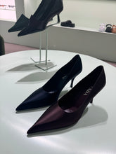 Load image into Gallery viewer, Prada - Satin Pumps - Blue
