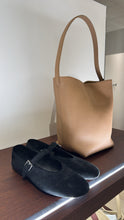 Load image into Gallery viewer, The Row - Large NS Park Tote Bag in Leather - Dark Taupe
