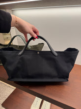 Load image into Gallery viewer, The Row - Idaho XL Bag - Black
