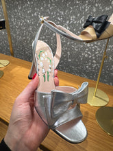 Load image into Gallery viewer, Valentino - BOWOW KIDS LEATHER SANDALS 95 MM - Silver
