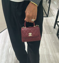 Load image into Gallery viewer, Chanel - Top Handle Bag Caviar - Burgungy
